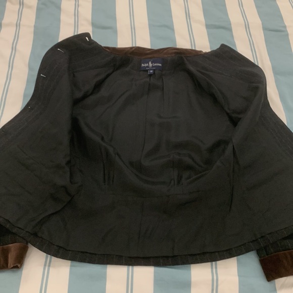 Ralph Lauren Blue Label 100% Wool Pinstripe Suit size 12 - Picture 8 of 17